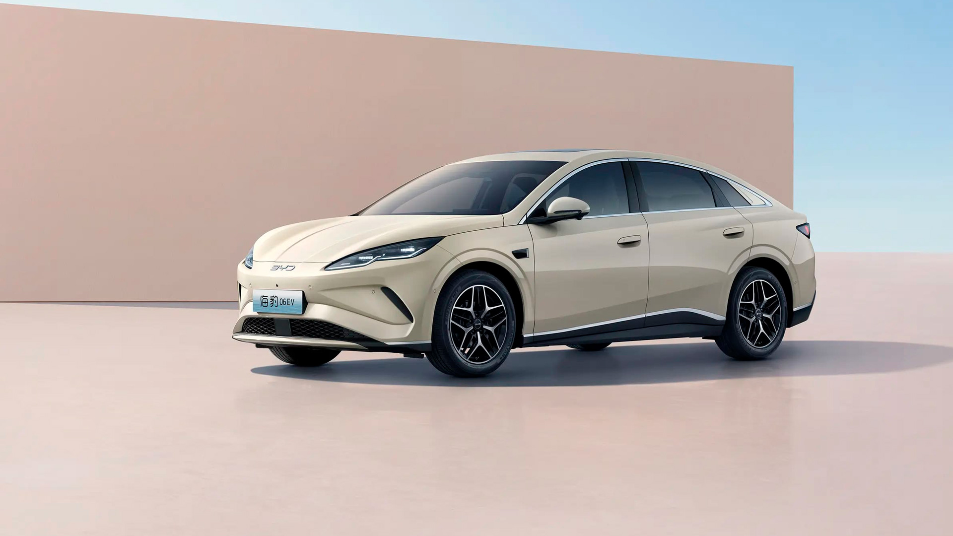 Электромобили BYD Seal 06 из Китая